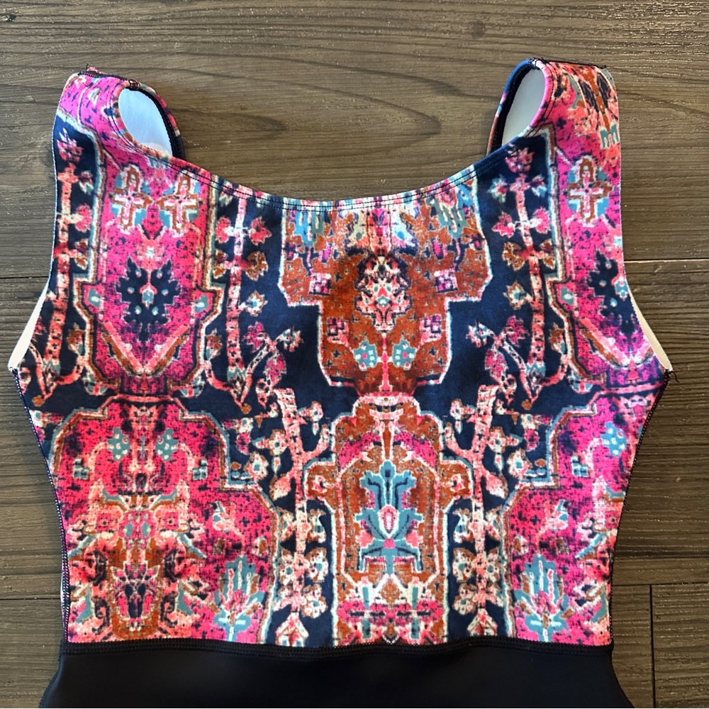 Seea Black & Pink Lido One Piece Swimsuit/Surfsuit 🏄🏻‍♀️ 🌊 - Picture 4 of 13